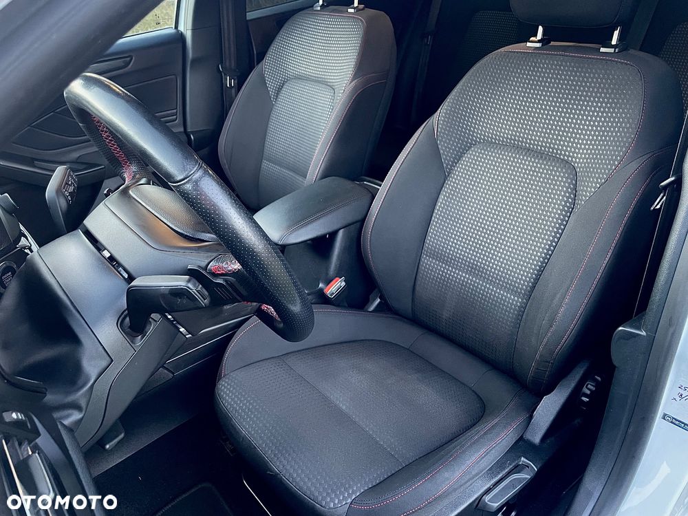 Ford Focus 2.0 EcoBlue ST-Line - 14