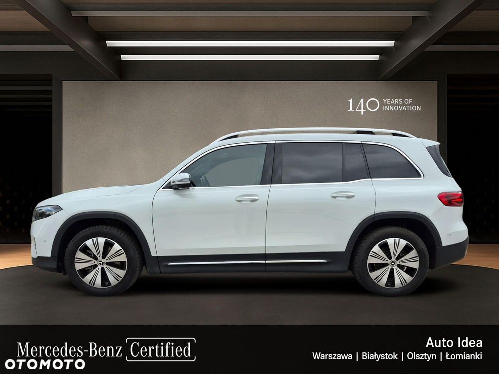 Mercedes-Benz EQB - 8