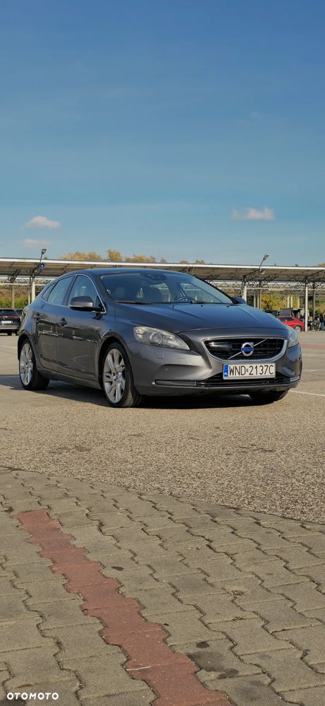 Volvo V40 D2 Summum - 9