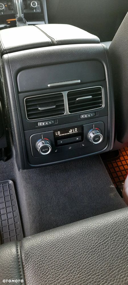 Volkswagen Touareg 3.0 V6 TDI 4XMot BMT - 11