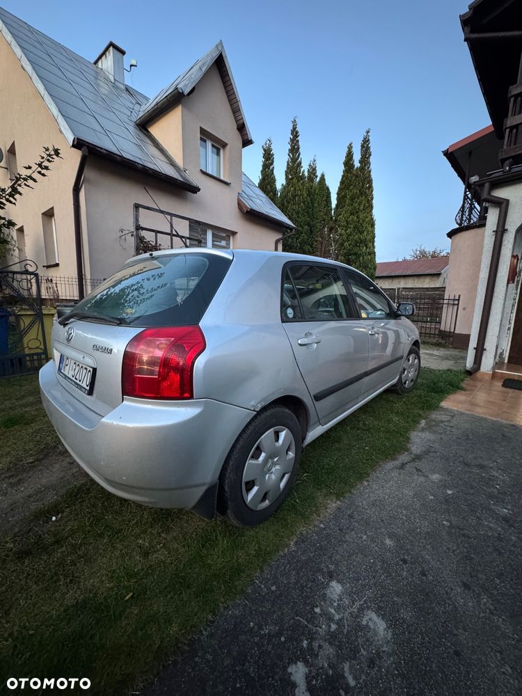 Toyota Corolla 2003 photo 3