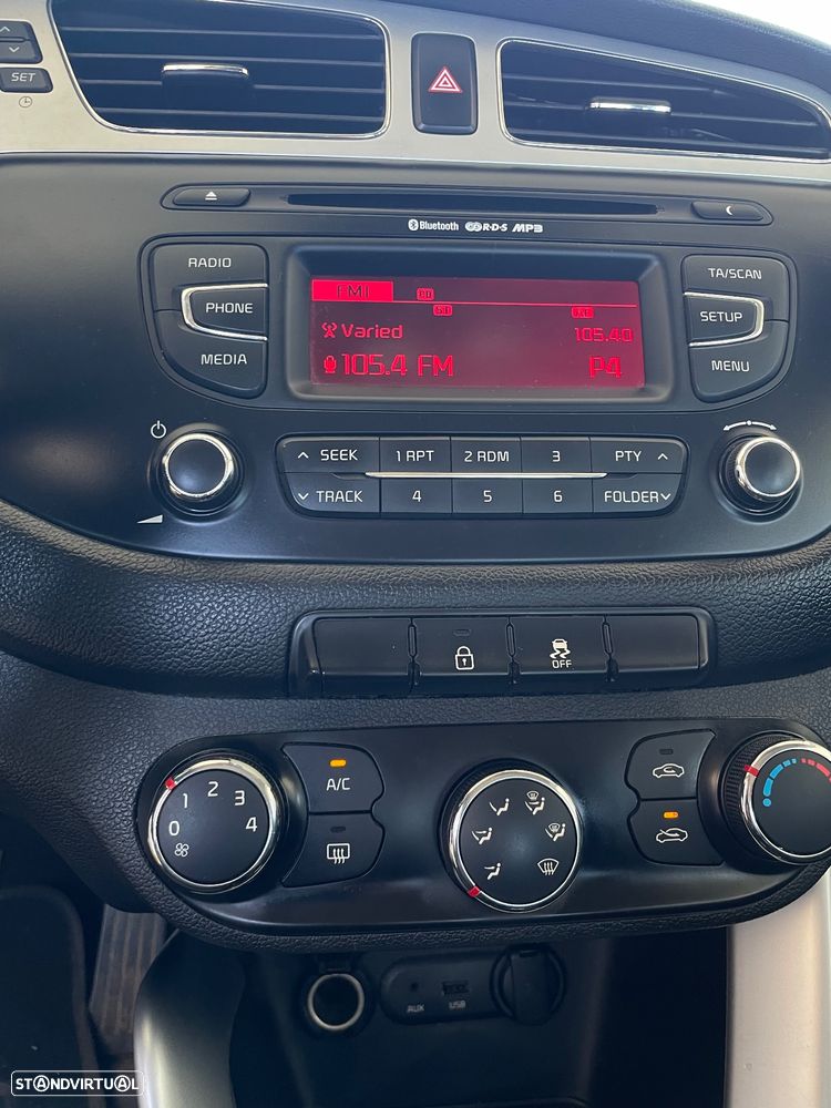 Kia Ceed SW 1.4 CRDi ECO - 11