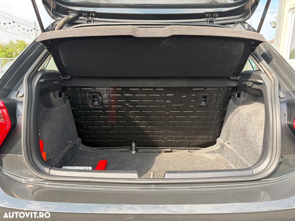 Volkswagen Polo 1.0 Trendline - 24