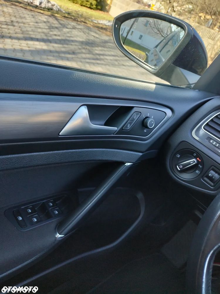 Volkswagen Golf 1.0 TSI Join - 18