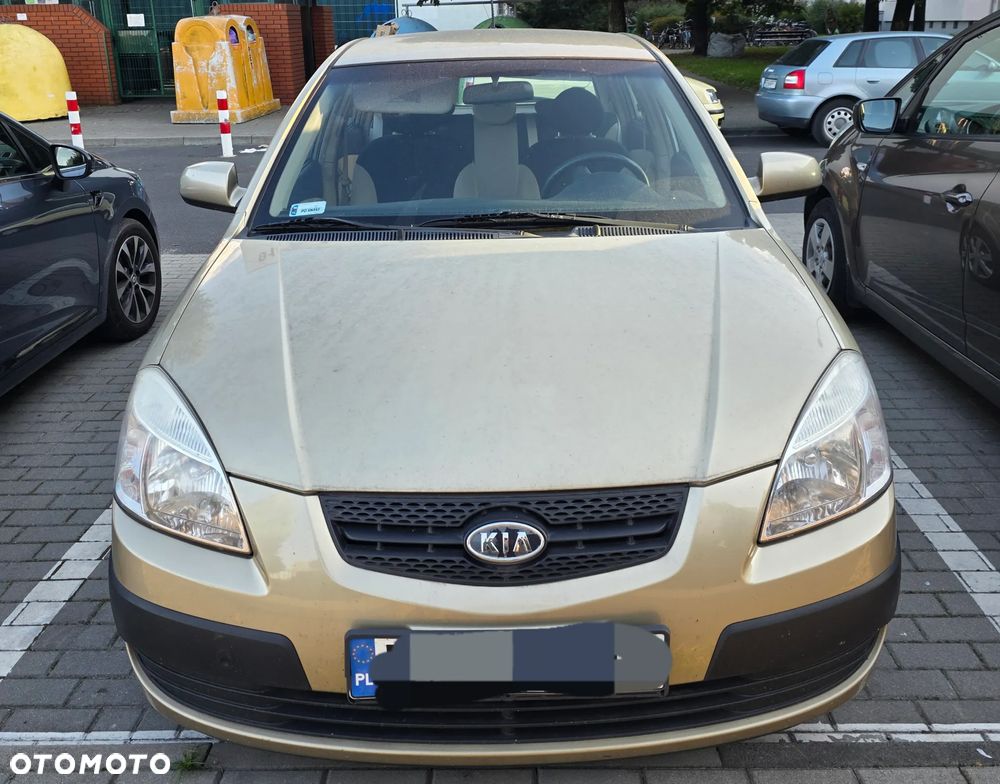 Kia Rio 1.4 / City - 8
