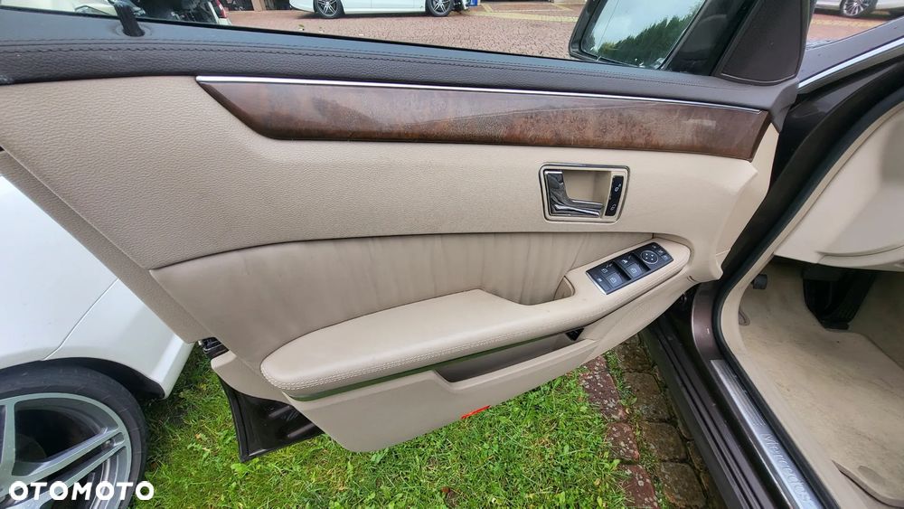 Mercedes-Benz Klasa E 220 BlueTEC 7G-TRONIC Avantgarde - 12