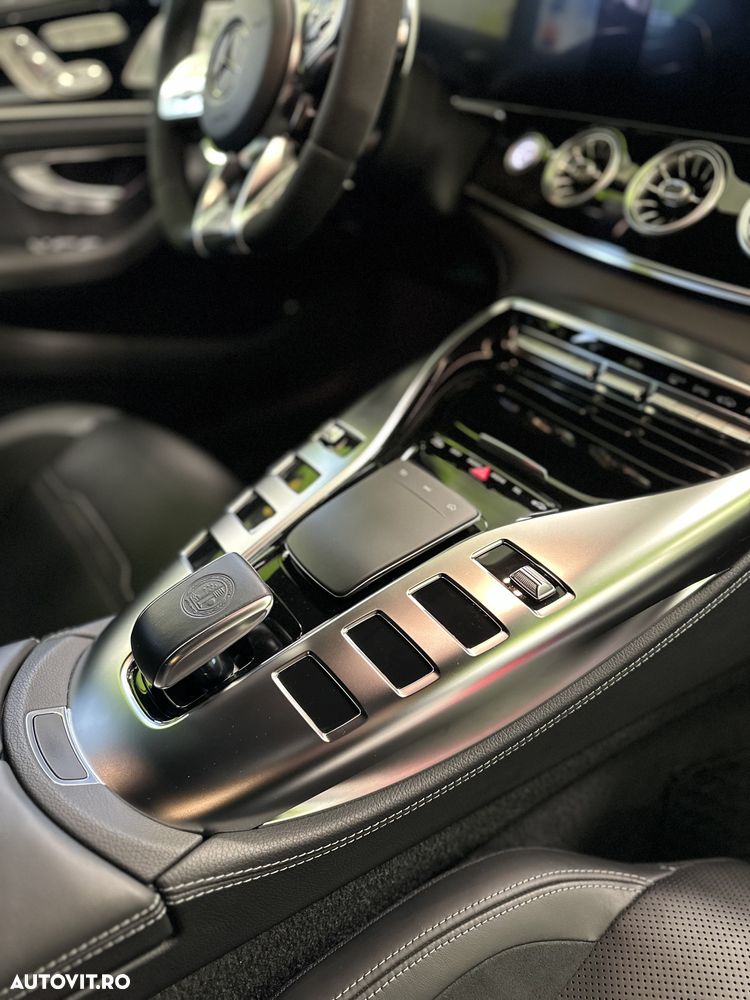 Mercedes-Benz AMG GT 4-door Coupe - 12