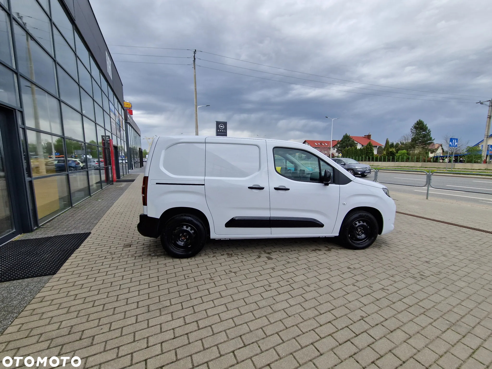 Opel COMBO - 10