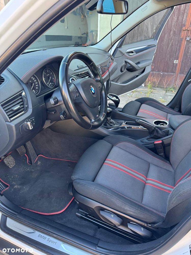 BMW X1 sDrive18d Sport Line - 7