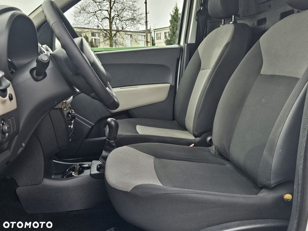 Dacia Dokker - 26