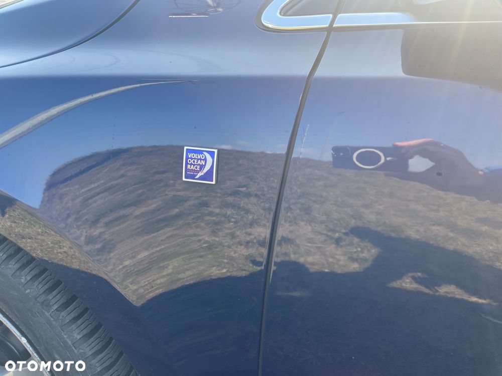 Volvo V40 D2 Drive-E Ocean Race - 9