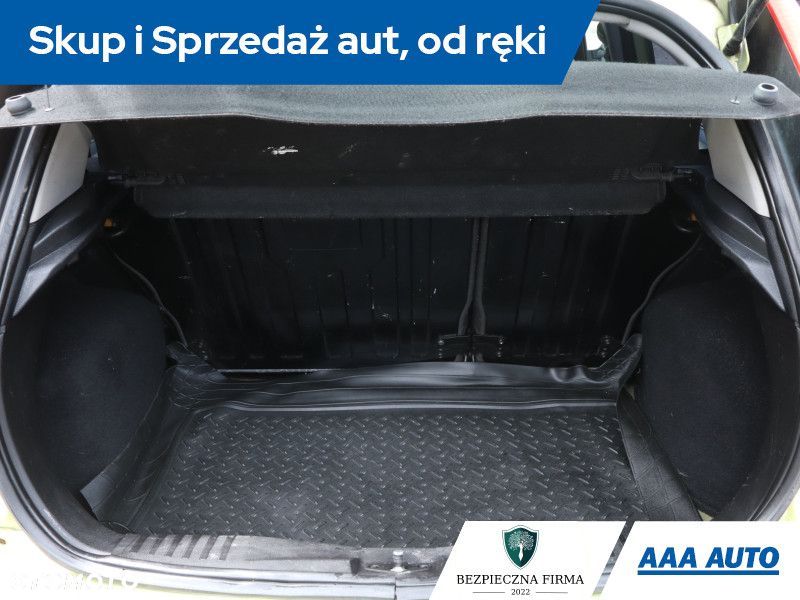 Ford Fiesta - 15