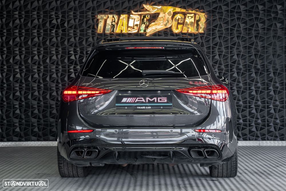 Mercedes-Benz C 63 AMG S E Performance 4Matic — photo 4