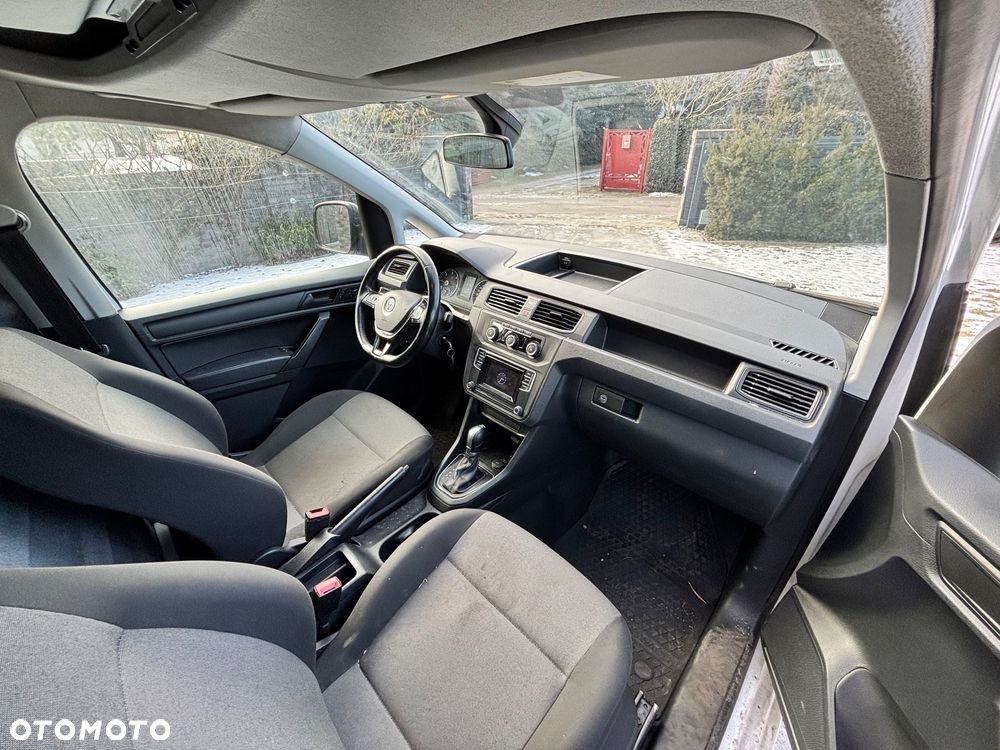 Volkswagen Caddy - 10