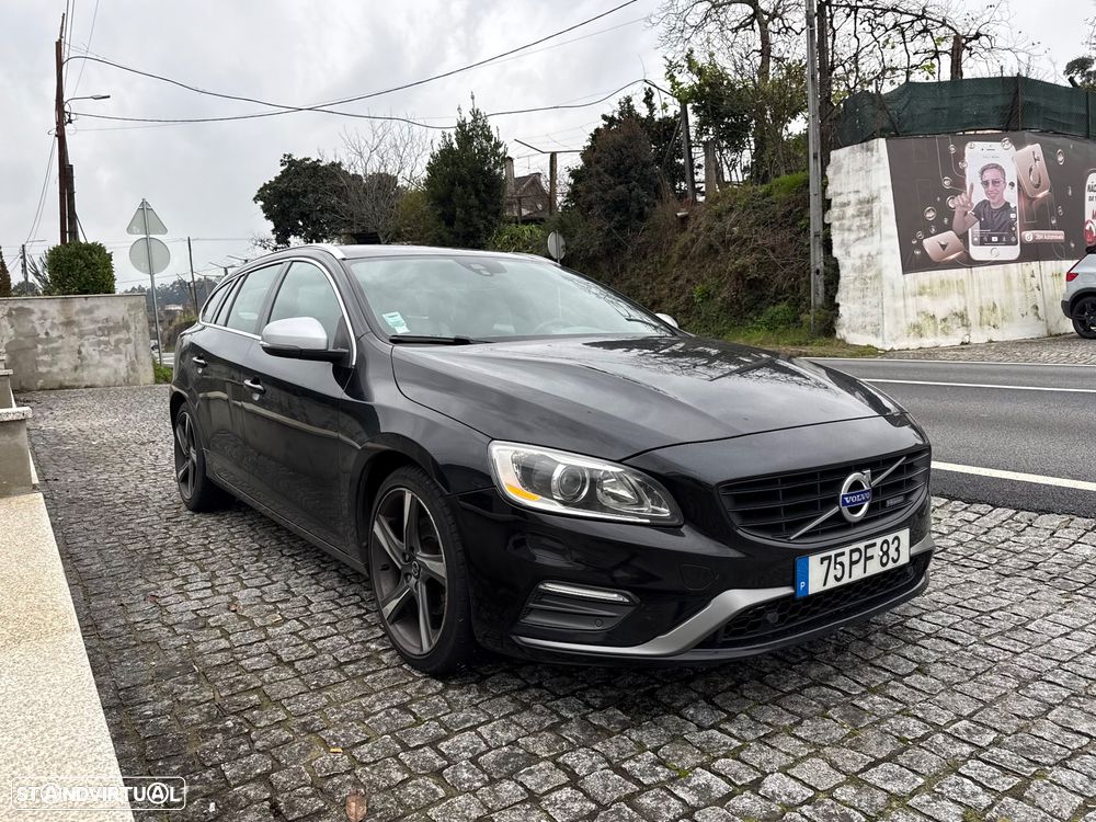 Volvo V60 2.0 D4 R-Design - 2