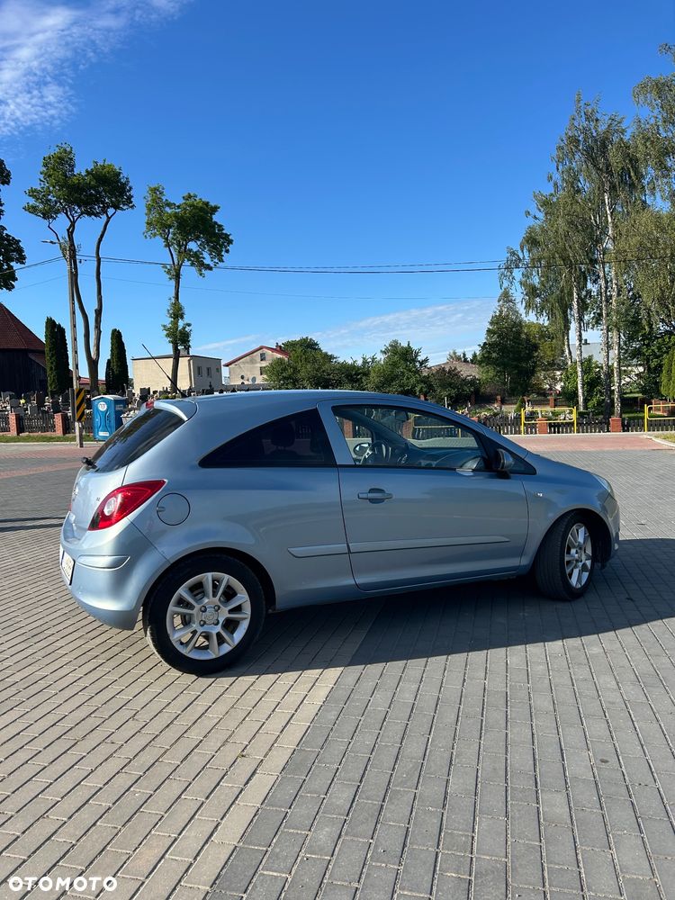 Opel Corsa 1.2 16V - 5
