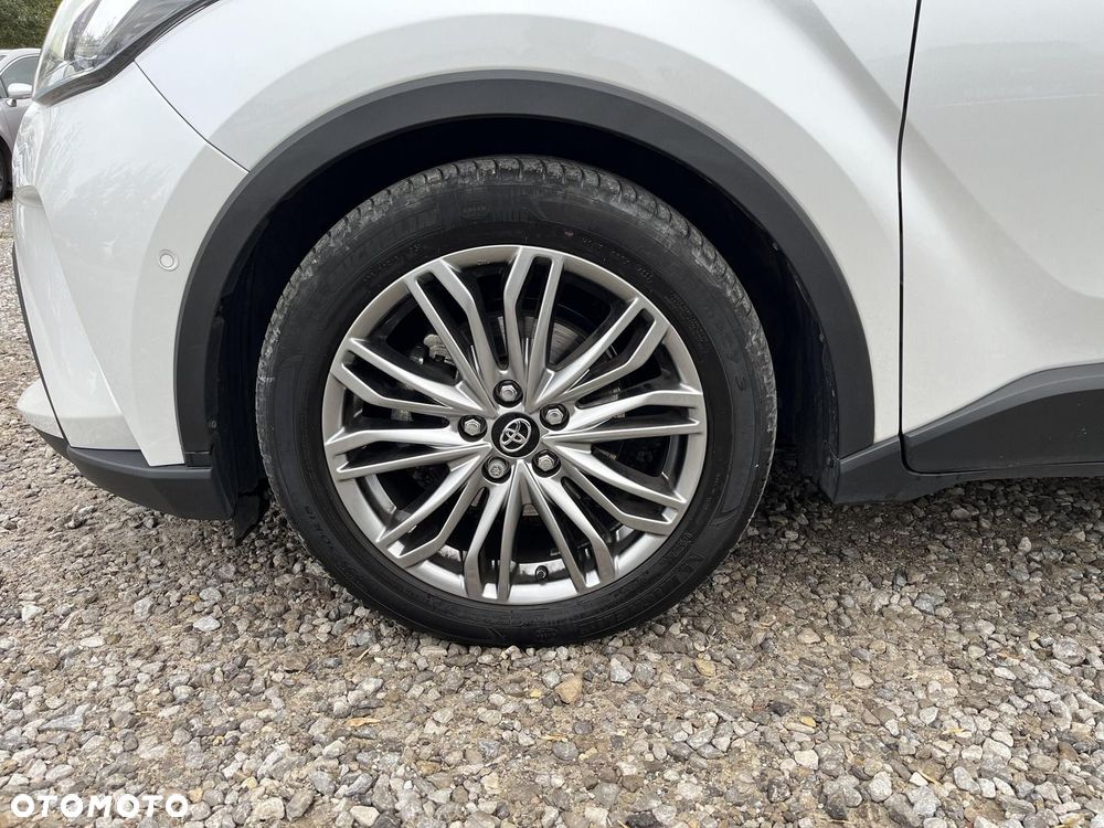 Toyota C-HR 1.8 Hybrid Executive - 24