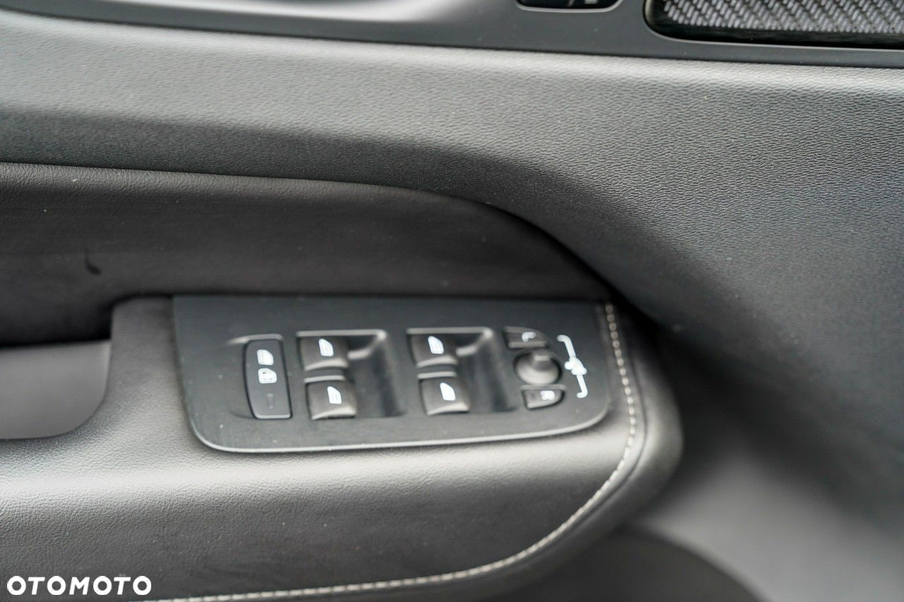 Volvo XC 60 - 19