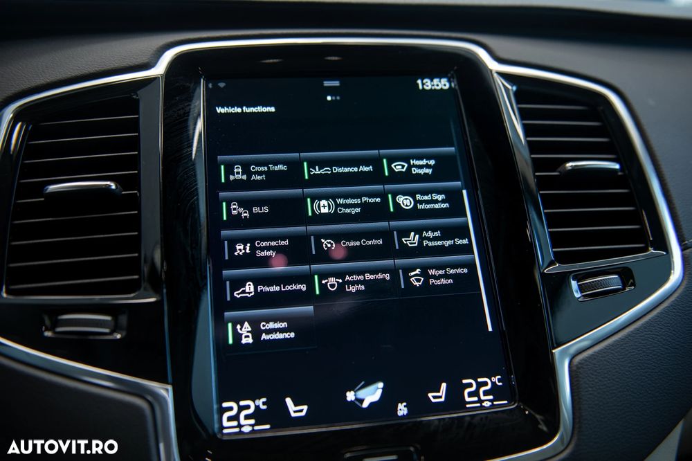 Volvo XC 90 - 32