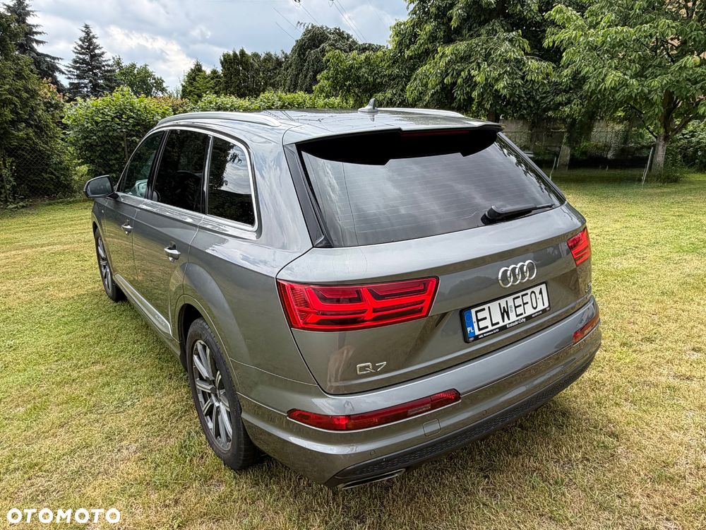 Audi Q7 - 26