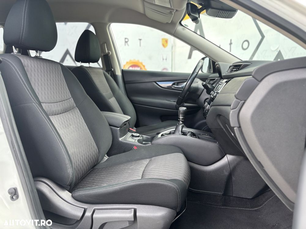 Nissan X-Trail 1.7 dCi ALL-MODE 4x4i Acenta - 8