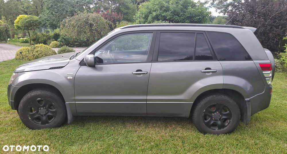 Suzuki Grand Vitara 1.9 DDiS - 1