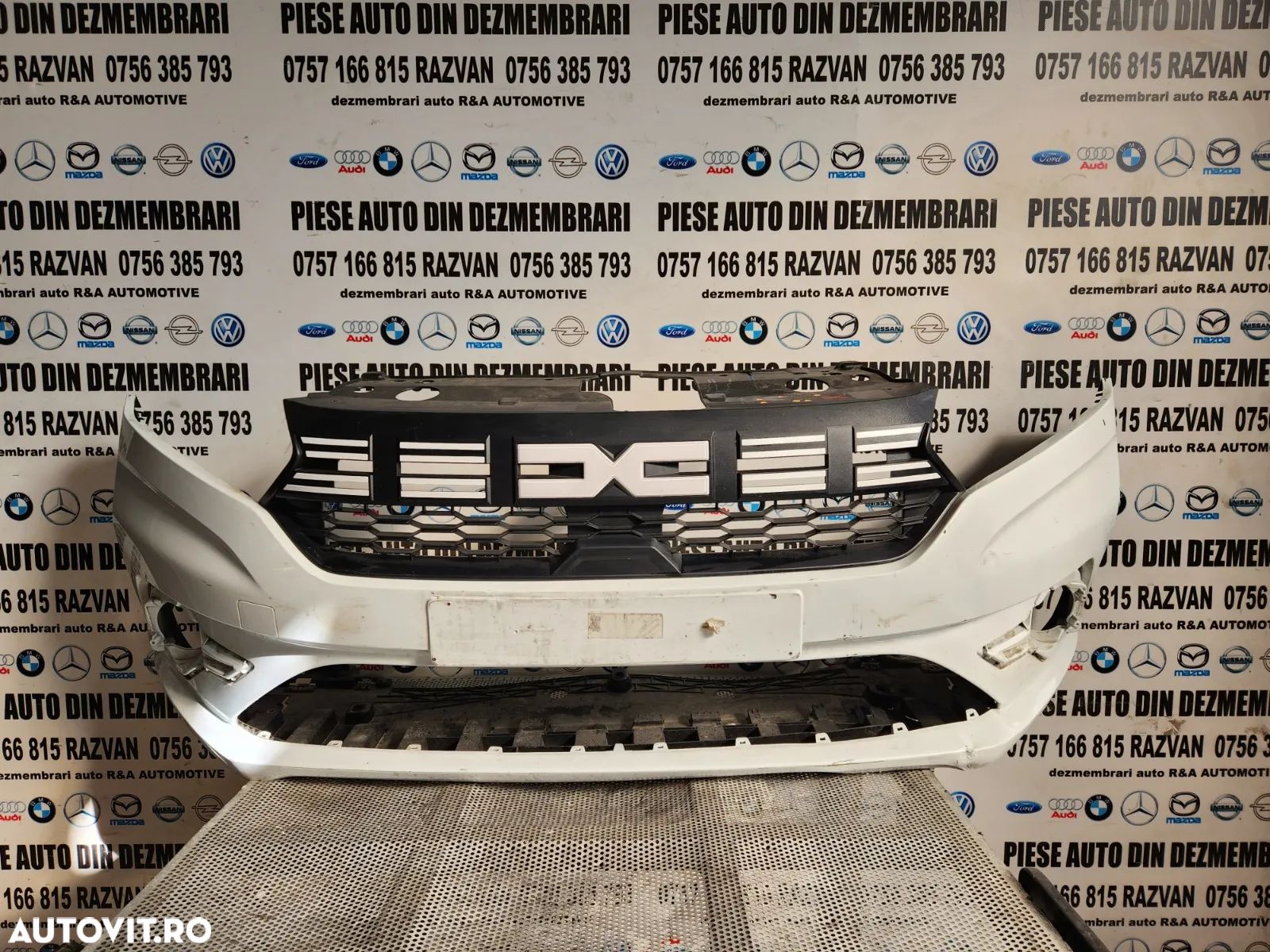 Bara Fata Dacia Logan 4 Cu Usor Defect Reparabil - Dezmembrari Arad - 1