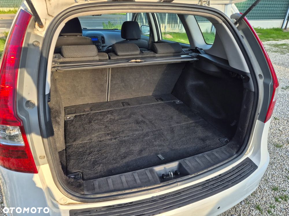 Hyundai i30 1.6 CRDi Comfort - 14