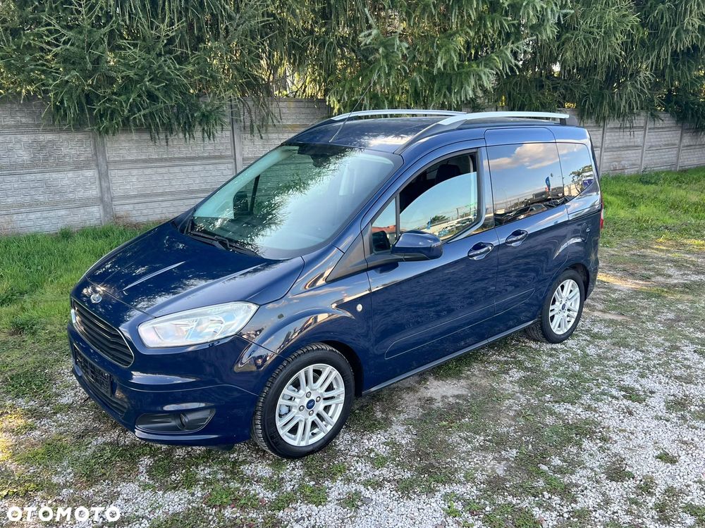 Ford Tourneo Courier 1.0 EcoBoost Ambiente - 28