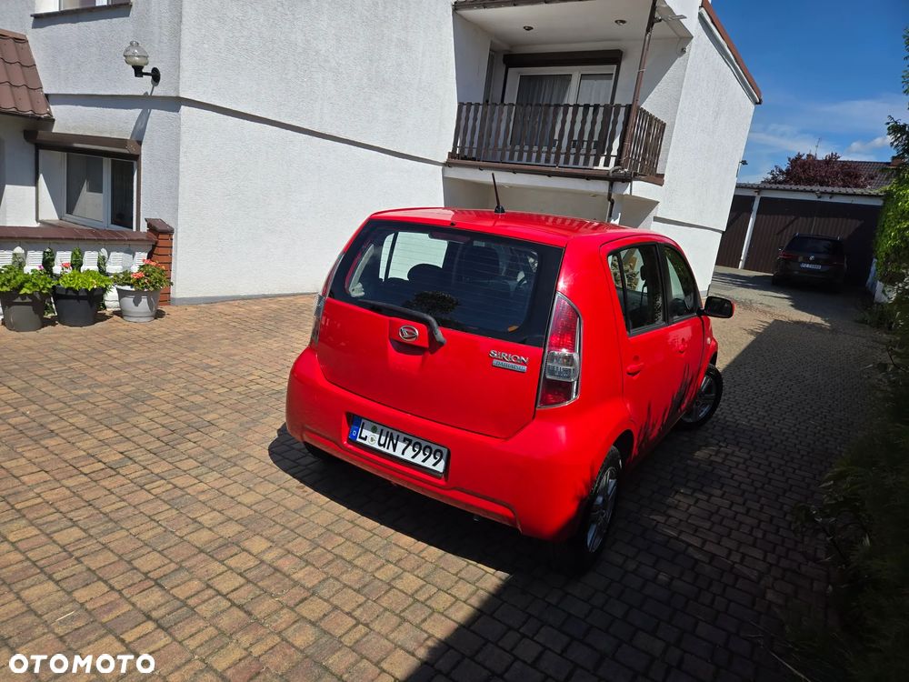 Daihatsu Sirion 1.0 CooLine - 9