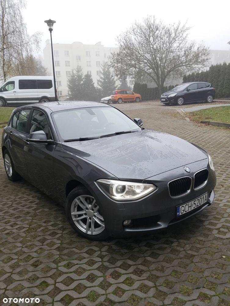 BMW Seria 1 118i Sport Line - 12