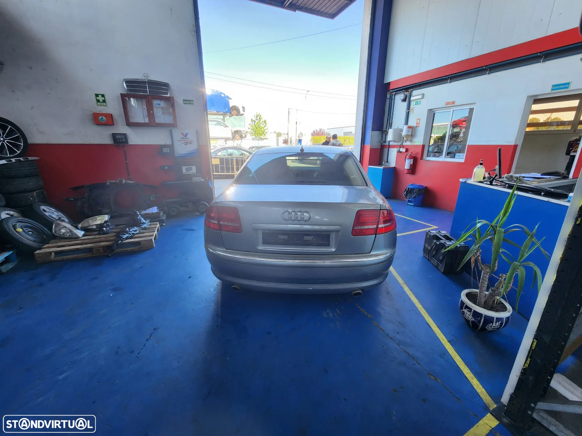 Audi A8  3.0 TDI de 2006 ás peças. - 4