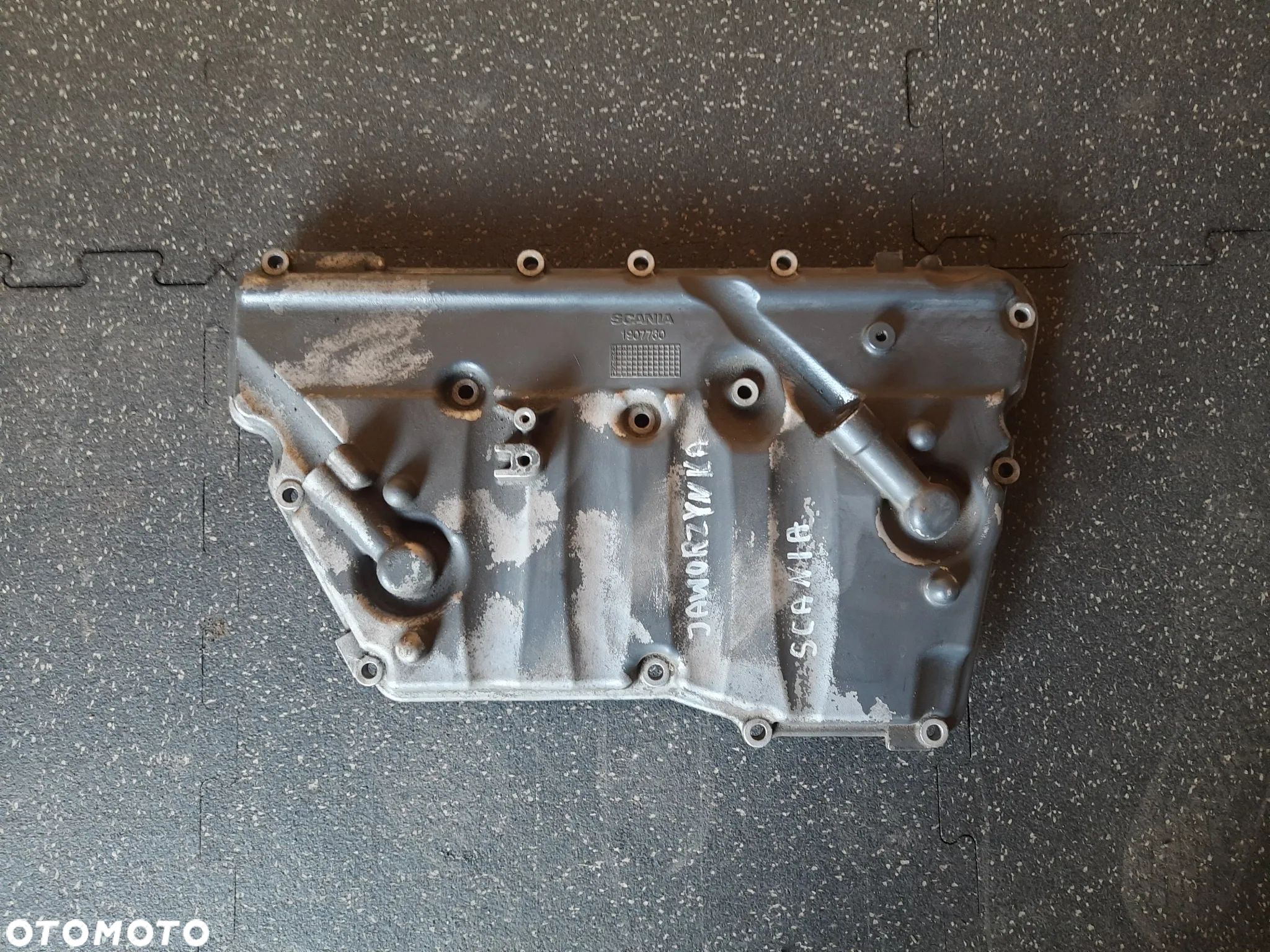 # SCANIA R XPI EURO 6 OBUDOWA CHŁODNICZKI CHŁODNICY OLEJU 1907730 1753112 - 1