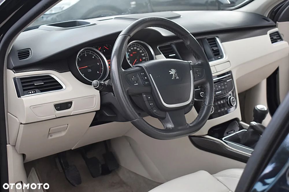Peugeot 508 2.0 HDi Allure - 16