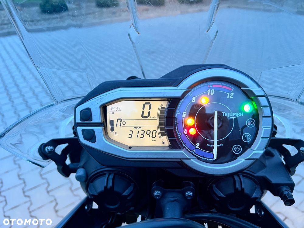 Triumph Tiger - 13