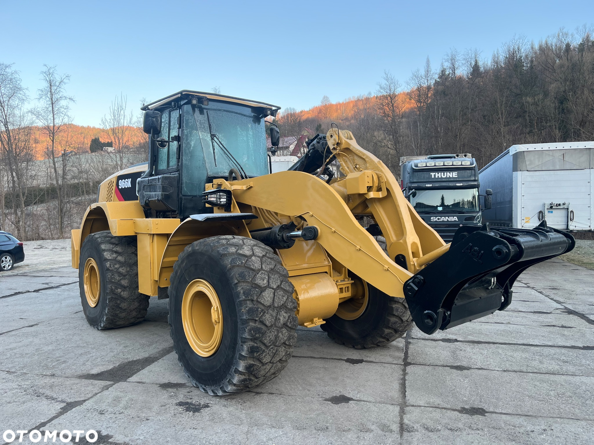 Caterpillar 966K - 4