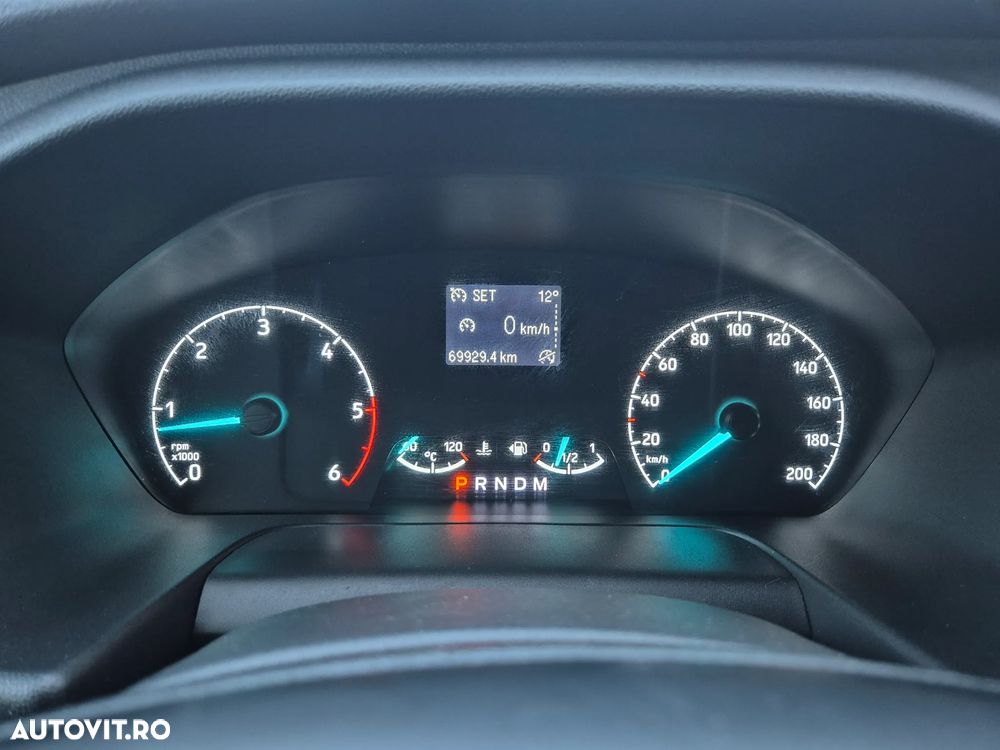 Ford Transit Custom Kombi 320 2.0 EcoBlue 130 CP L2H1 Trend Aut. - 17