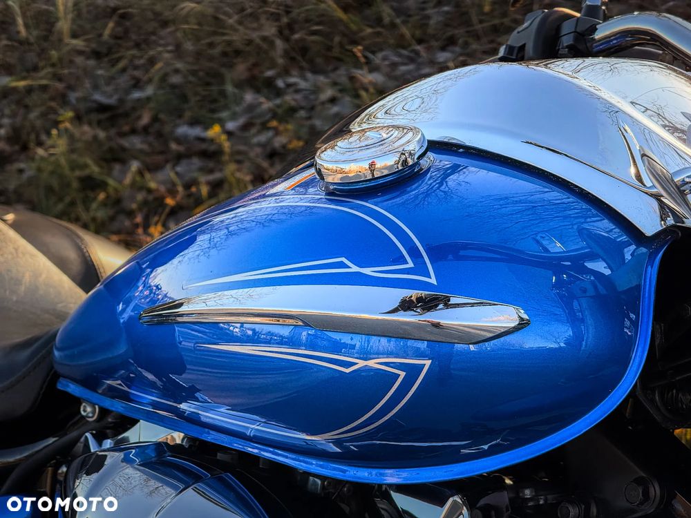 Yamaha XVS - 6