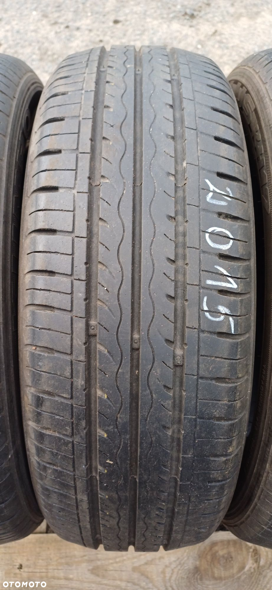 165/60R14 KUMHO , komplet opon letnich. - 3