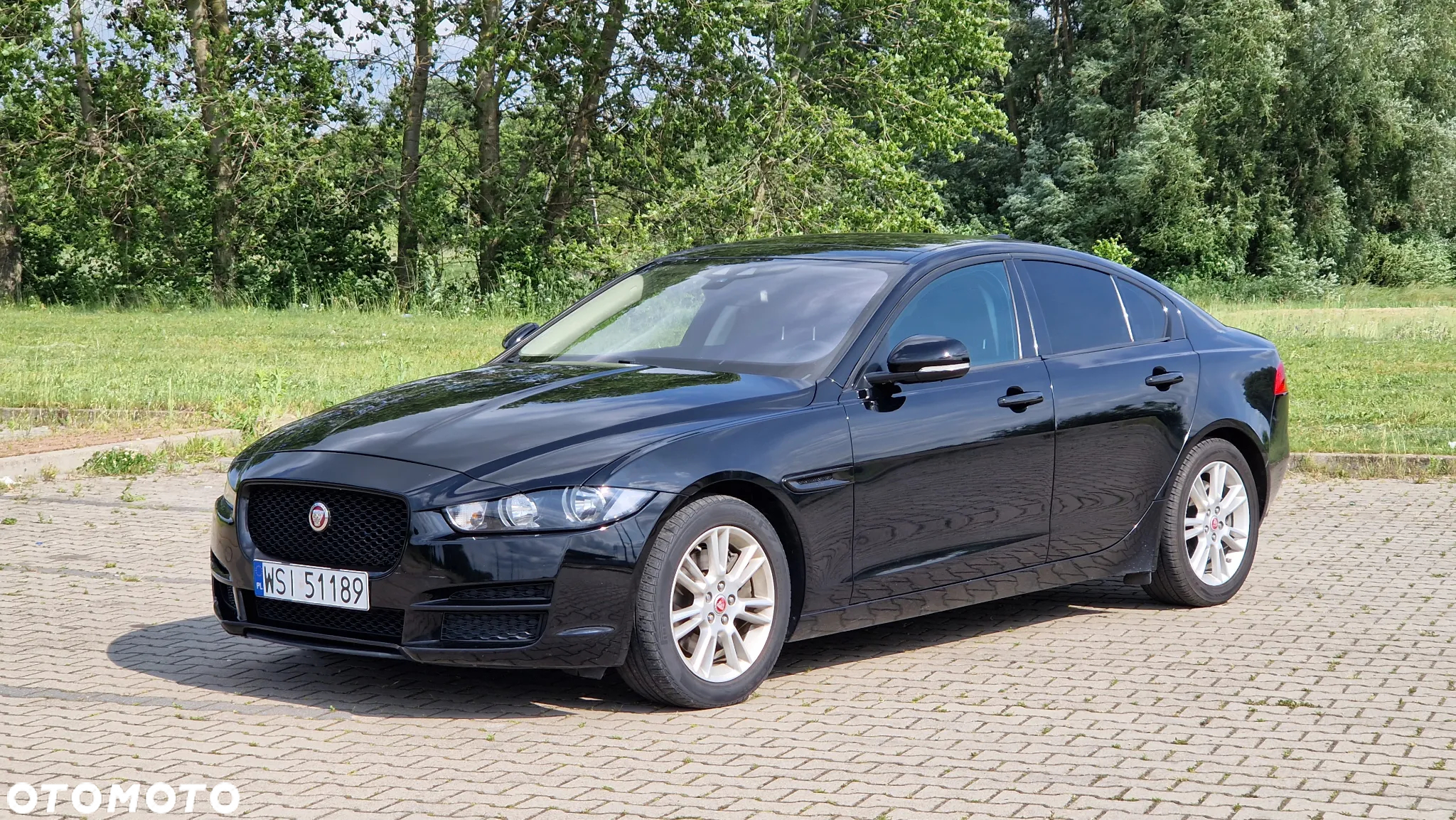 Jaguar XE 25t Prestige - 19