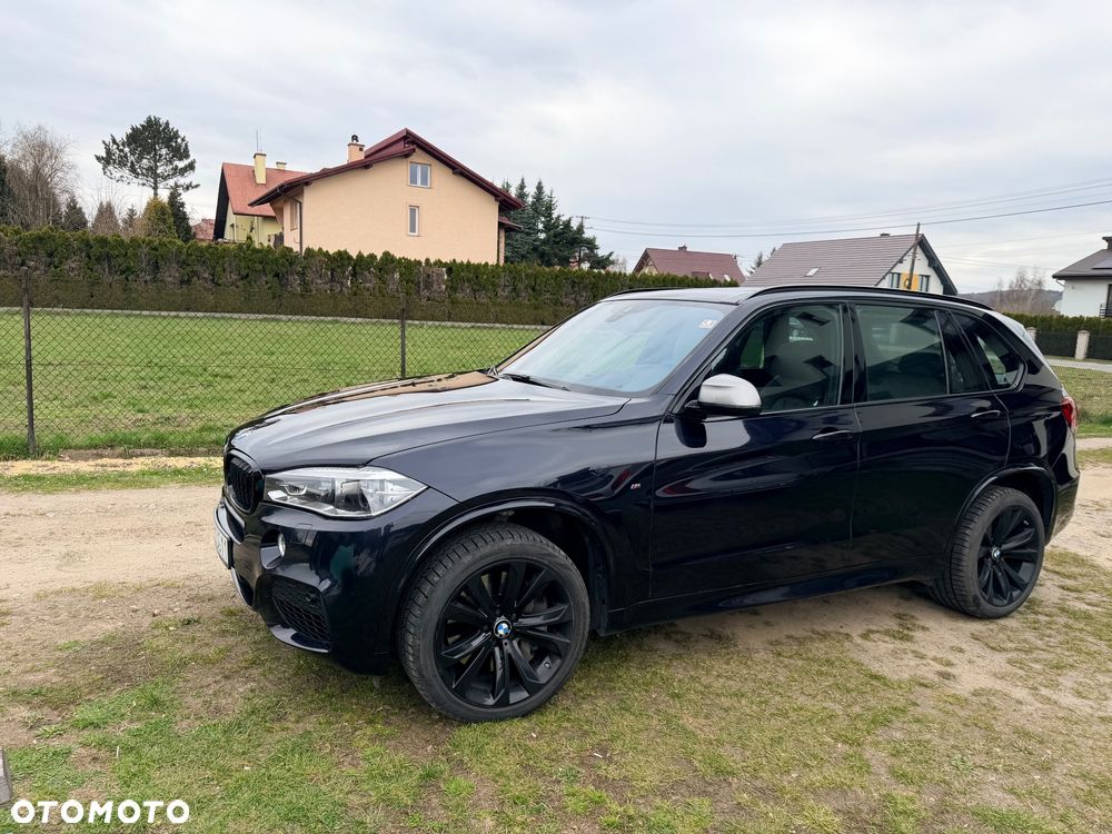 BMW X5 M M50d Sport-Aut - 3