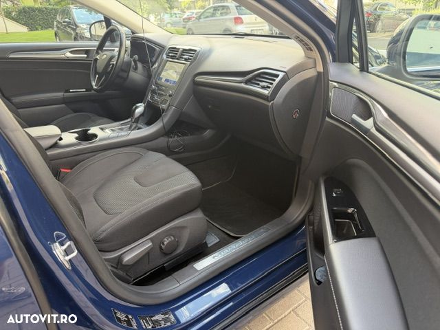 Ford Mondeo - 9