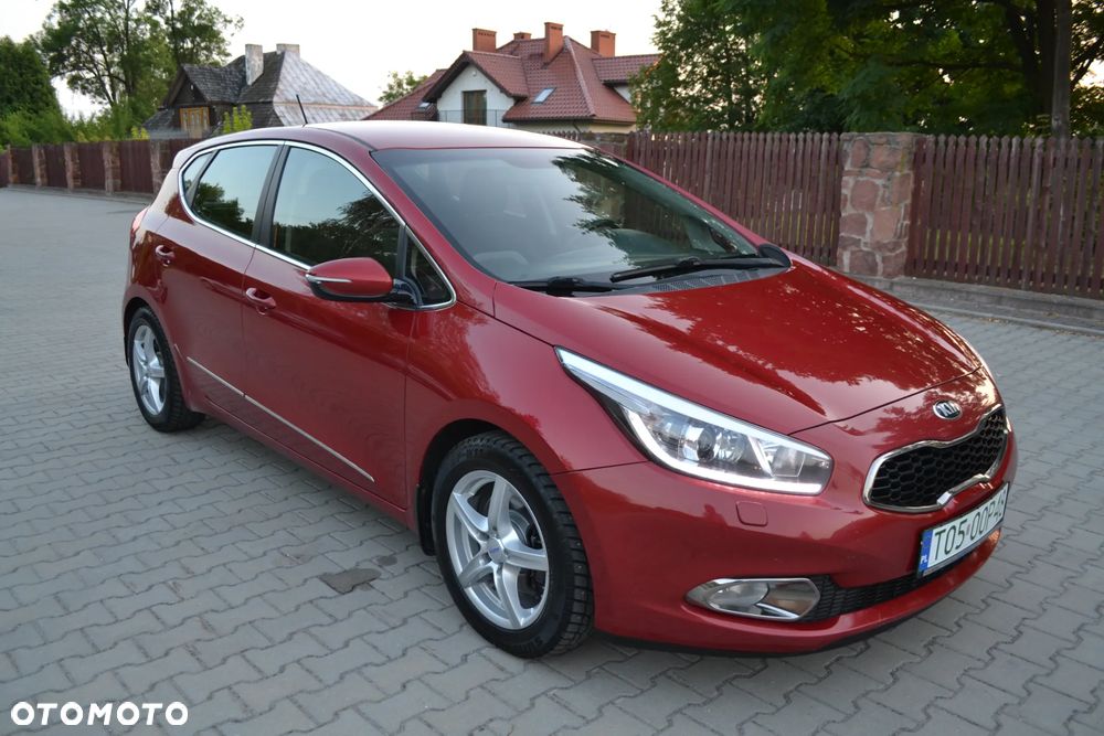 Kia Ceed 1.6 GDI Platinum Edition - 3
