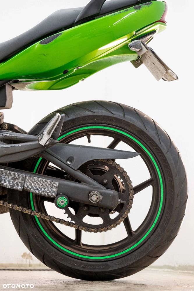 Kawasaki ER - 35