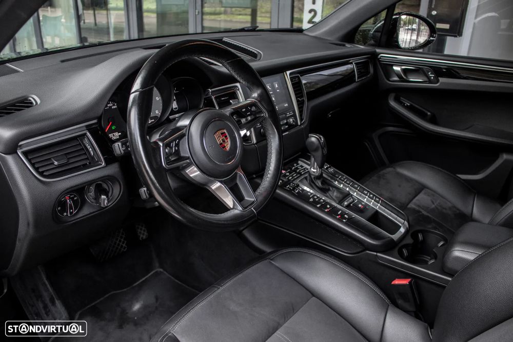 Porsche Macan S - 28