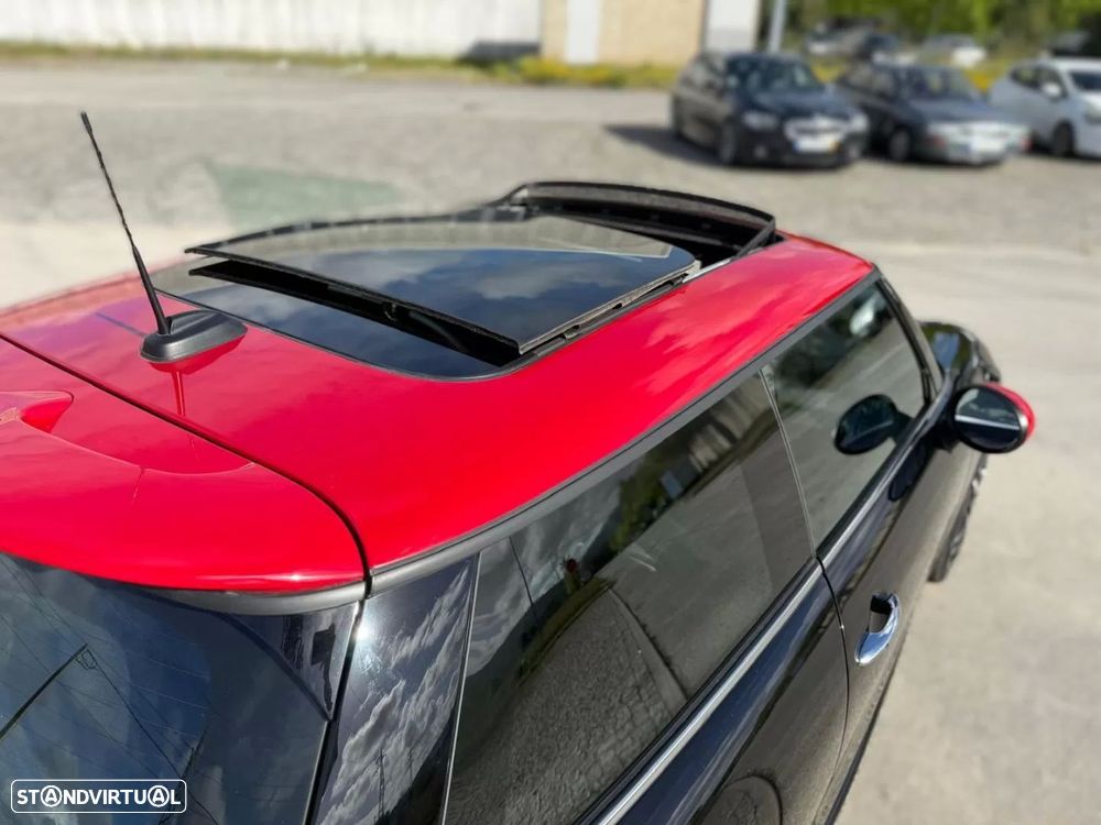 MINI 3 Portas John Cooper Works Plus Auto Desportiva - 13