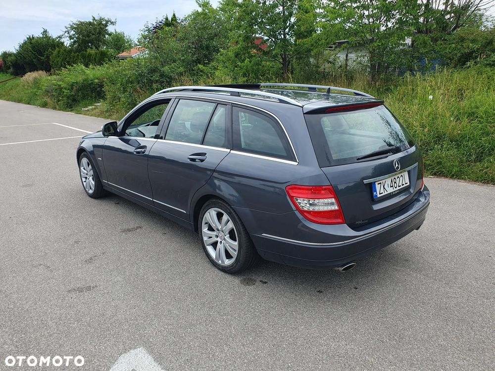 Mercedes-Benz Klasa C 320 CDI 7G-TRONIC Avantgarde - 31