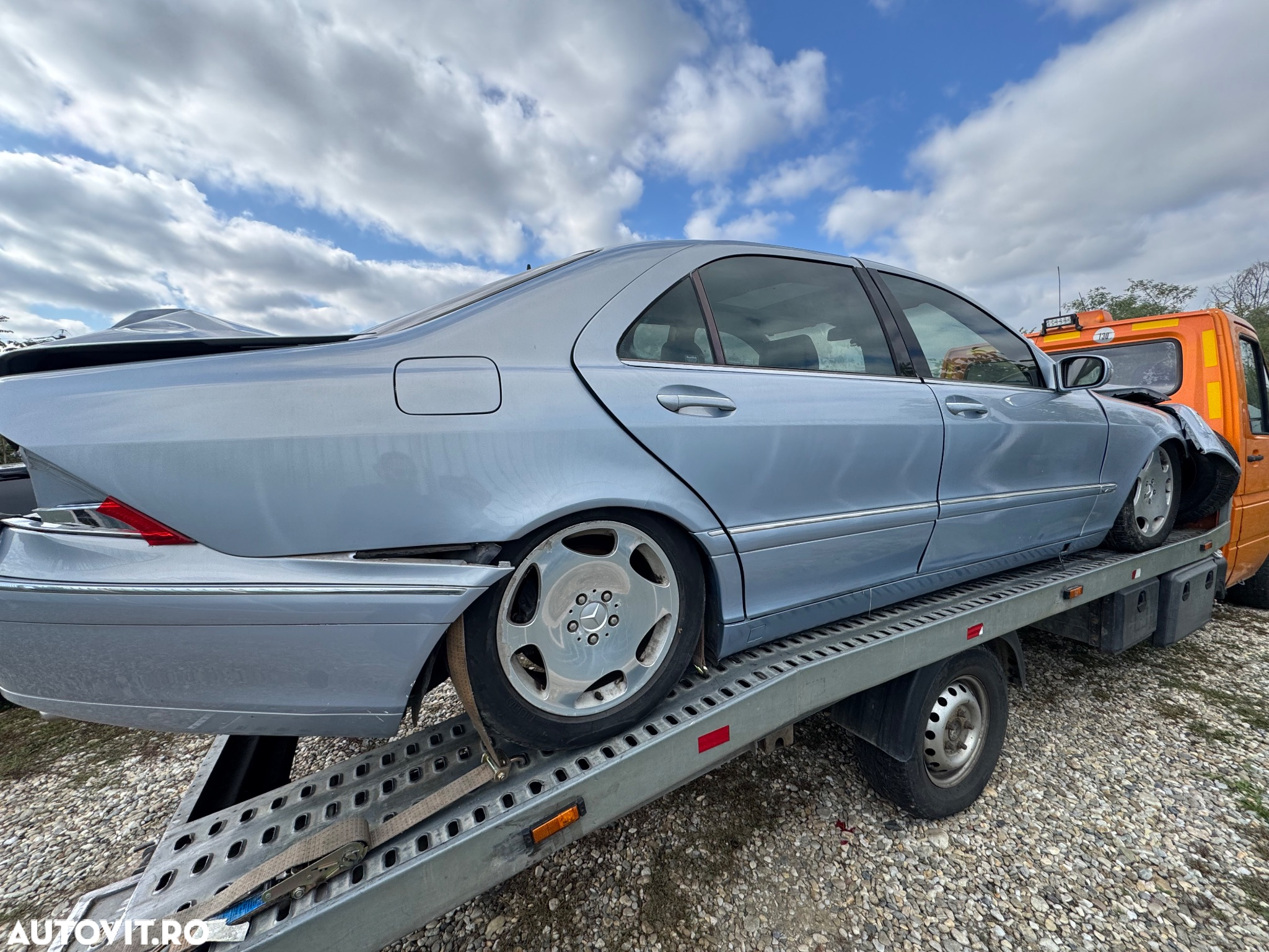 Dezmembrări Mercedes S600 S400 cdi om628 v8 w220 CL600 e215  CL500 1999 2000 2001 V12 M137 bobina Abc suspensie hidraulică plafon alcantara crem cu trapă pentru varianta lungă - 2
