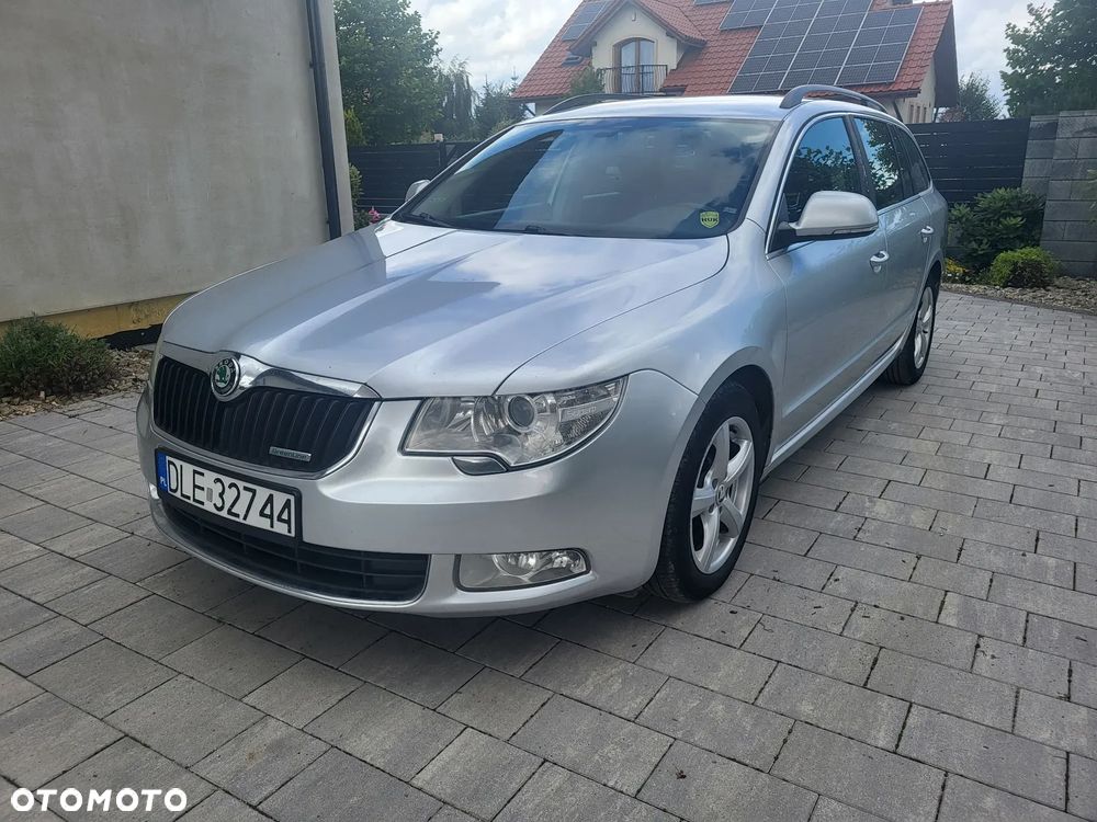 Skoda Superb 1.6 TDI GreenLine - 4