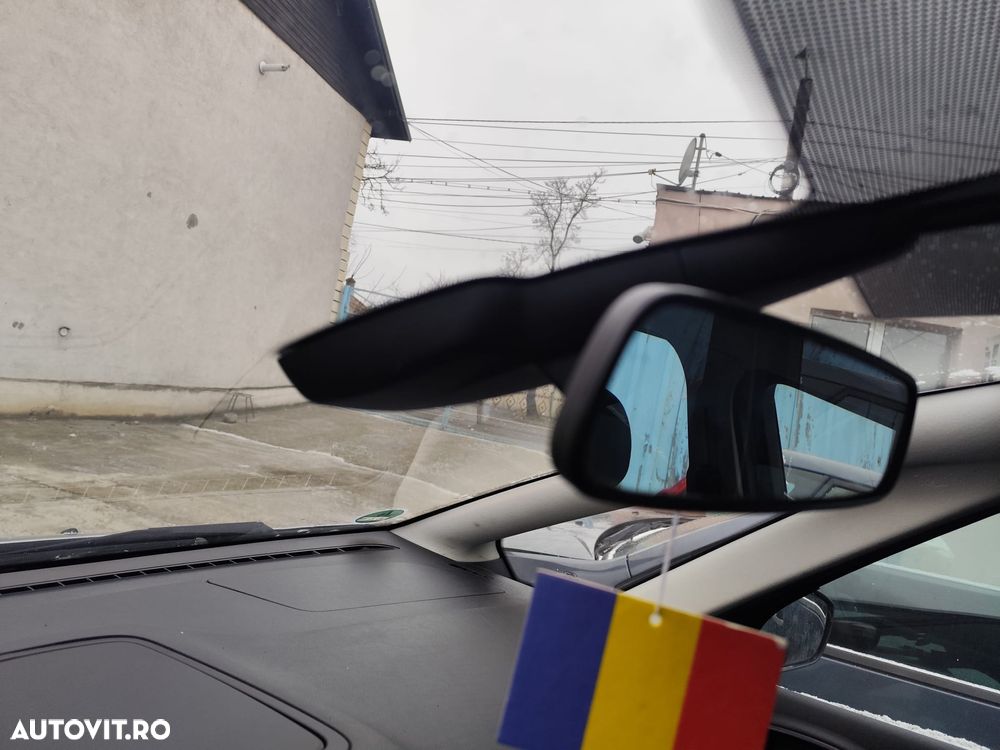 Ford S-Max 2.0 TDCi DPF Champions Edition - 21